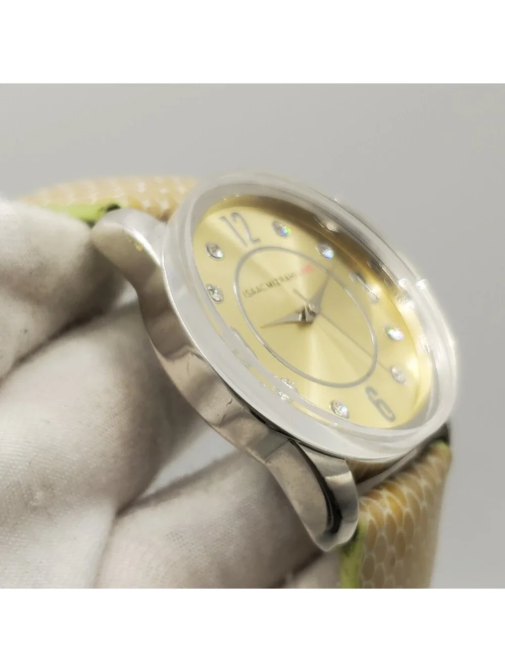 Isaac Mizrahi Live Womens Watch Watch 37mm New Battery